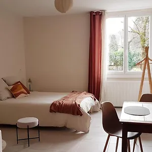 Appartement La Maison, Ou T3 Avec Parc Arbore, Villefranche-de-Rouergue